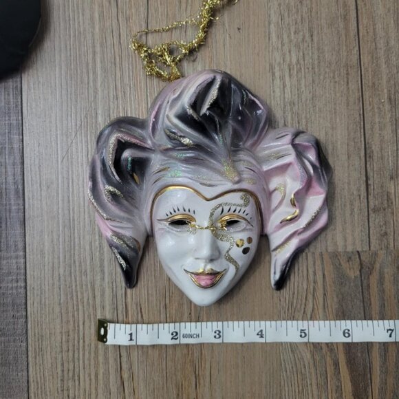 2 Vintage Porcelain/Ceramic deco jester/80s masks - kitschy wall decor - Picture 2 of 12